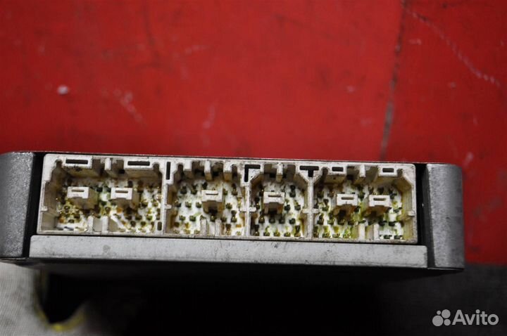 Блок управления двс toyota land cruiser prado VZ