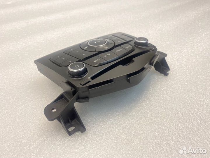 Магнитола Chevrolet Cruze хетчбек 1.6 2012