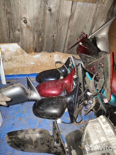 Боковое зеркало mazda 626