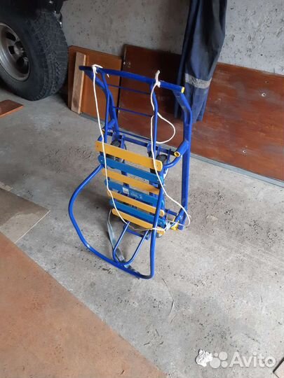 Детские санки с колесами