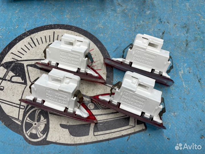 Подсветка двери Lexus Gs430 UZS190 3UZ-FE 2006