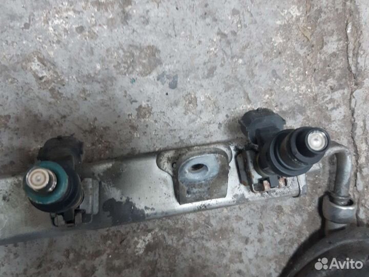 Форсунки nissan tiida c11 1.8