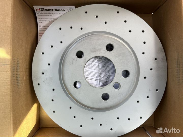 Тормозные передние диски на bmw G30 G01 520d