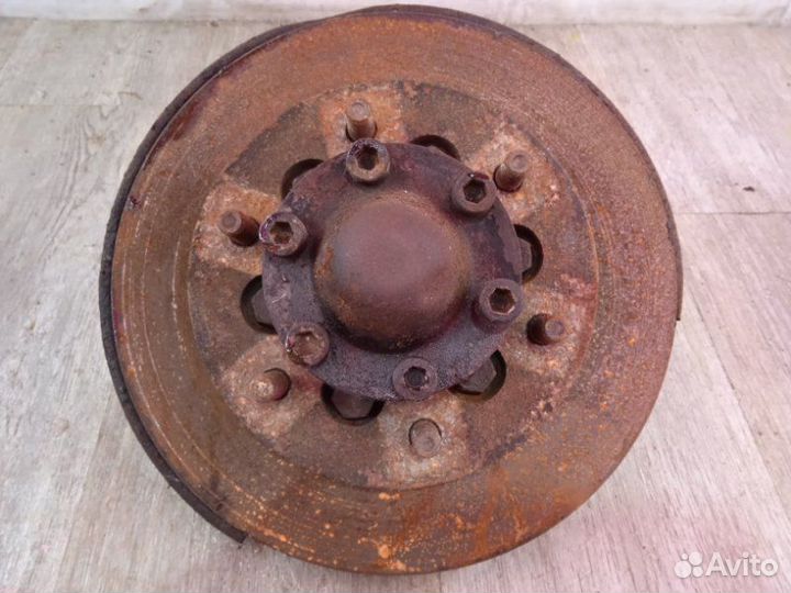 Кулак поворотный передний левый Great Wall Sailor