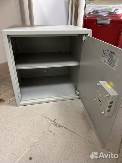 Шкаф металлический сейф бу