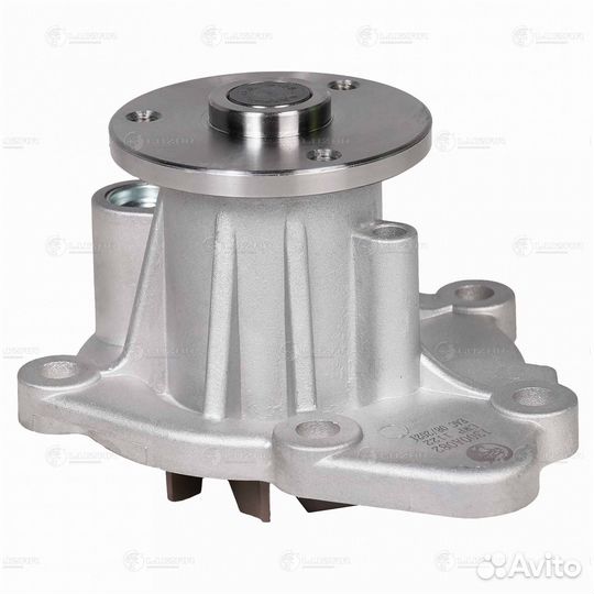 Luzar LWP1122 Насос водяной для ам Mitsubishi Lanc