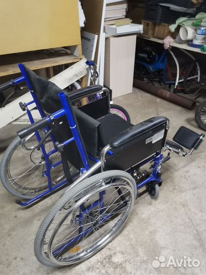Инвалидная коляска складная бу