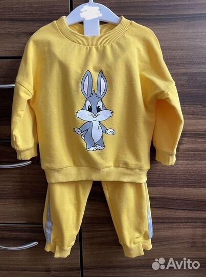 Спортивный костюм