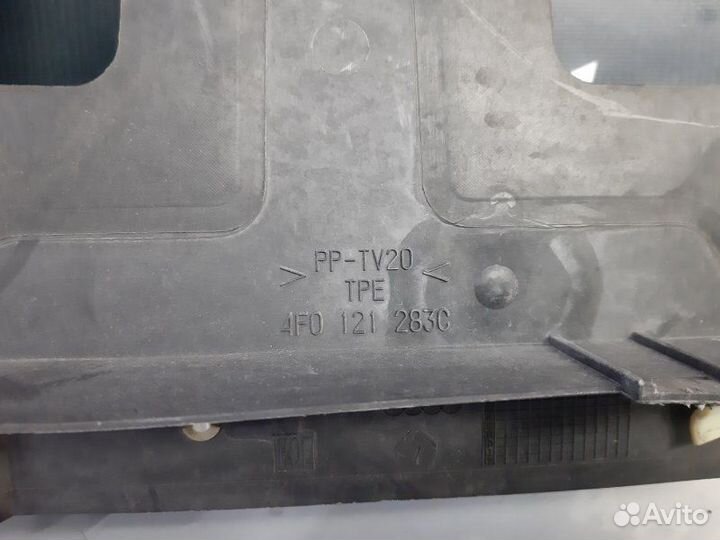 Воздуховод радиатора левый Audi A6 C6 AUK 2005