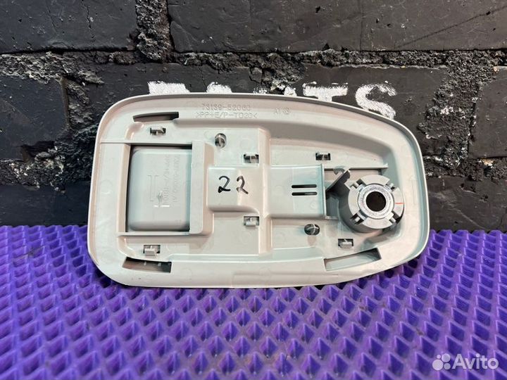 Пластик салона Toyota Vitz NCP131-2022780 1NZ-FE