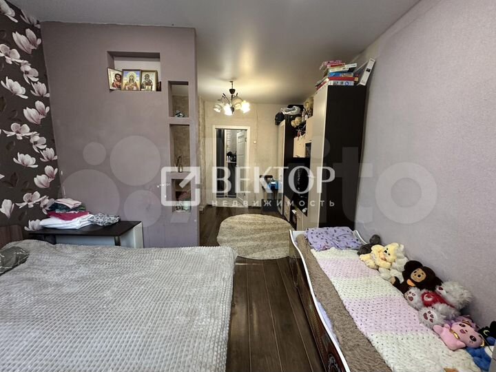 2-к. квартира, 47 м², 1/2 эт.