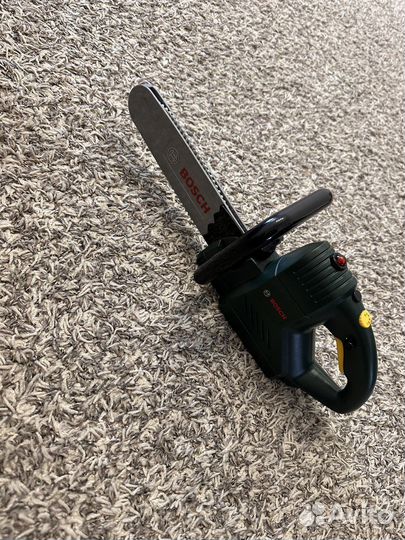 Игрушка бензопила