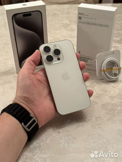 iPhone 15 Pro, 256 ГБ