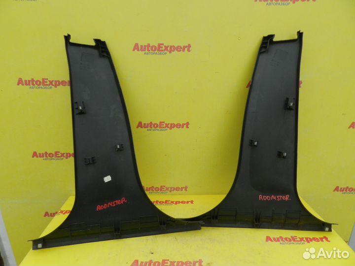 Обшивка центральной стойки Skoda Roomster 06-15