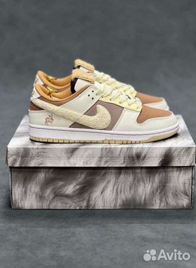 Кроссовки Nike