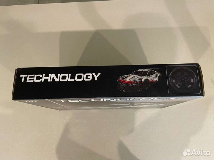 Lego Technic Porsche 911 RSR Новый (в наличии)