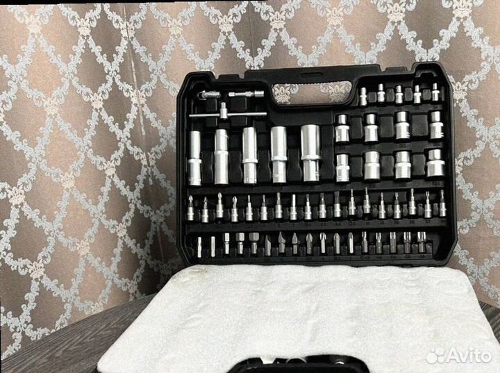 Набор инструментов новый