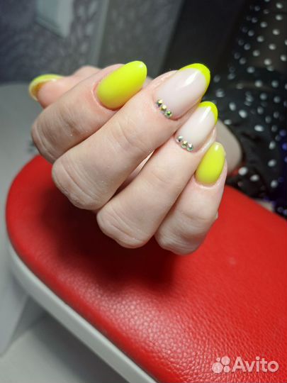 Мастер маникюра