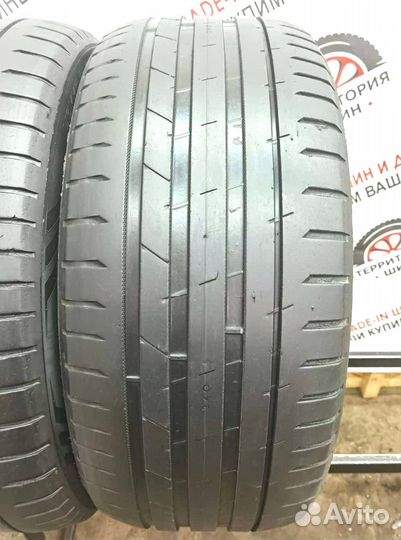 Nokian Tyres Hakka Black 2 SUV 295/35 R21 107Y