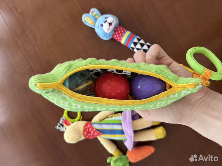 Развивающие игрушки для малышей 3 шт