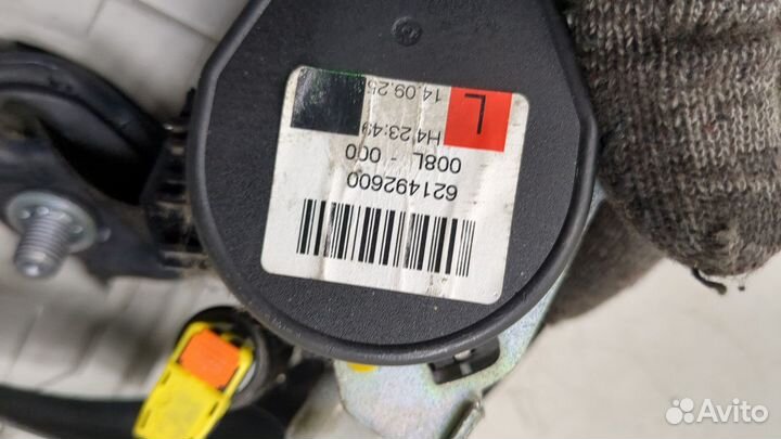 Ремень безопасности левый передний Skoda Rapid