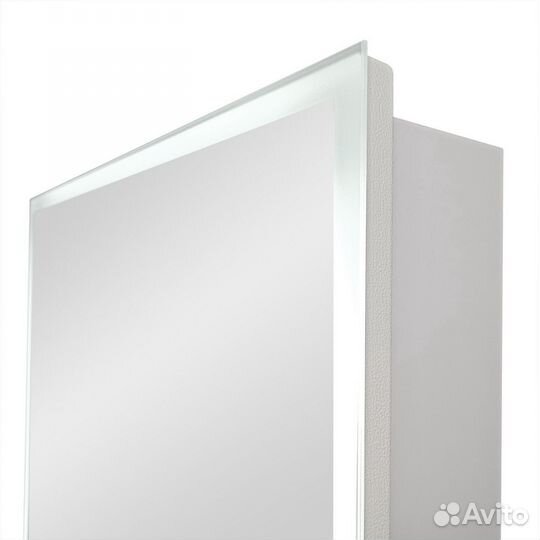 Зеркало шкаф с подсветкой в ванную