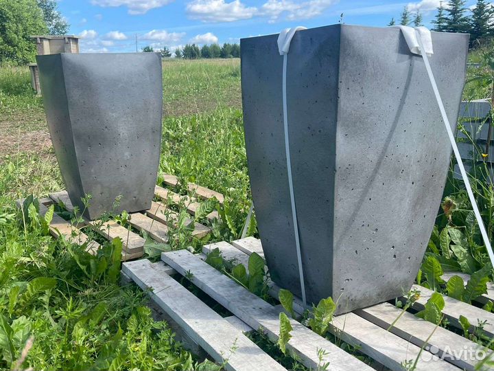 Кашпо, вазон, клумба из бетона