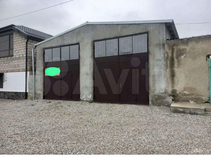 Гараж, > 30 м²