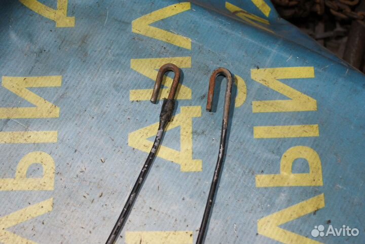 Поводки дворников Audi A6 C4