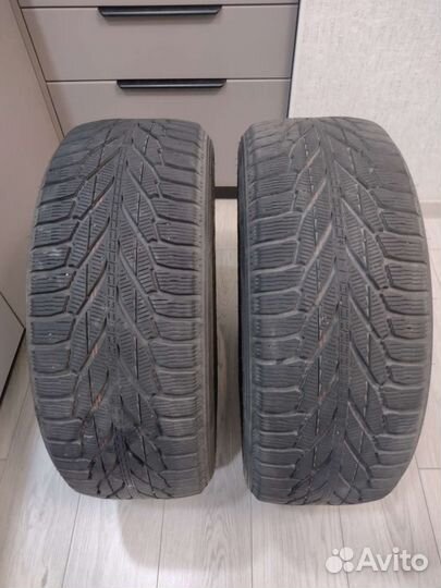 Nokian Tyres Hakkapeliitta R2 SUV 235/55 R18 104T