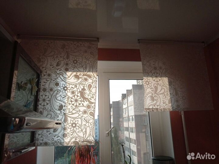 Жалюзи и рулонные шторы бу