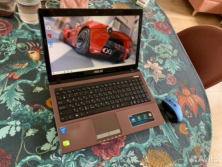 Asus Core i7 8x3.1GHz/8GB/Nvidia GT 520MX/ SSD+HDD