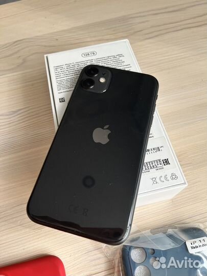 iPhone 11, 128 ГБ