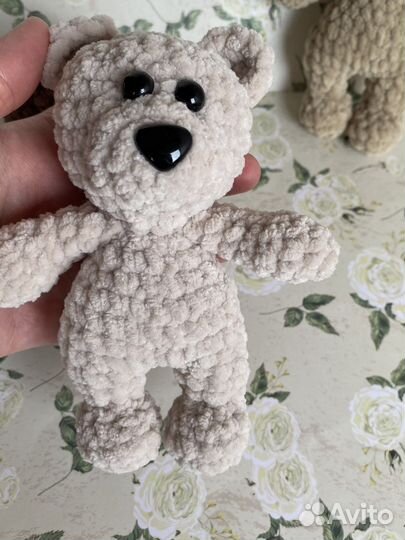 Вязанный мини мишка