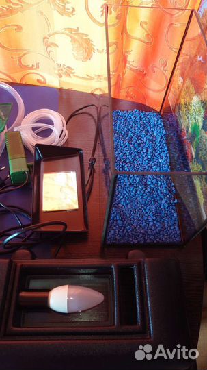 Аквариум и прочие принадлежности для рыбки