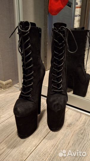 Стрипы Ботильоны