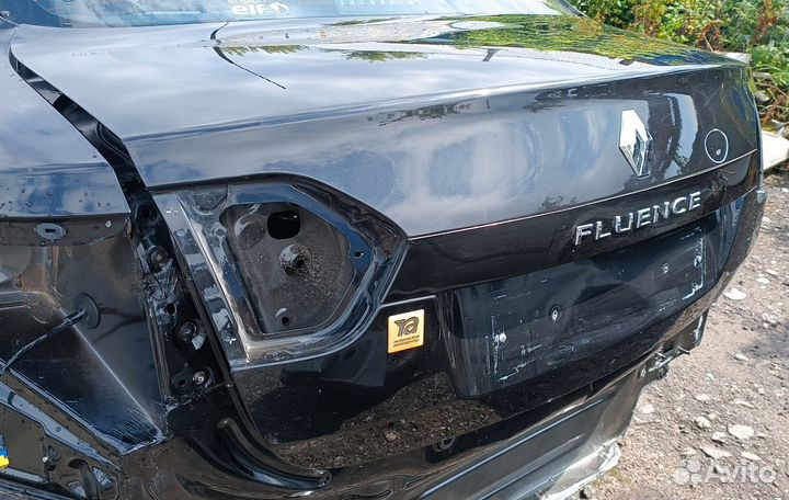 Крышка багажника Рено Флюенс