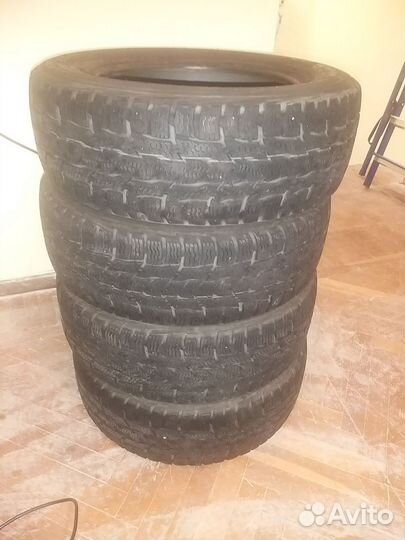 Nokian Tyres Hakkapeliitta CR3 215/65 R16C