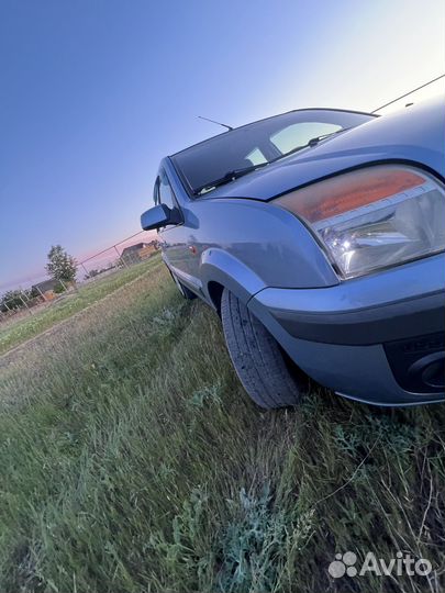 Ford Fusion 1.6 AT, 2006, 171 000 км