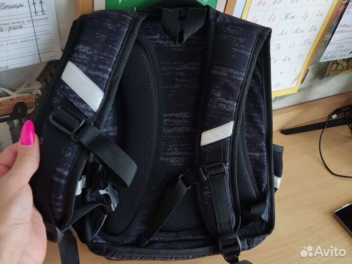 Портфель школьный