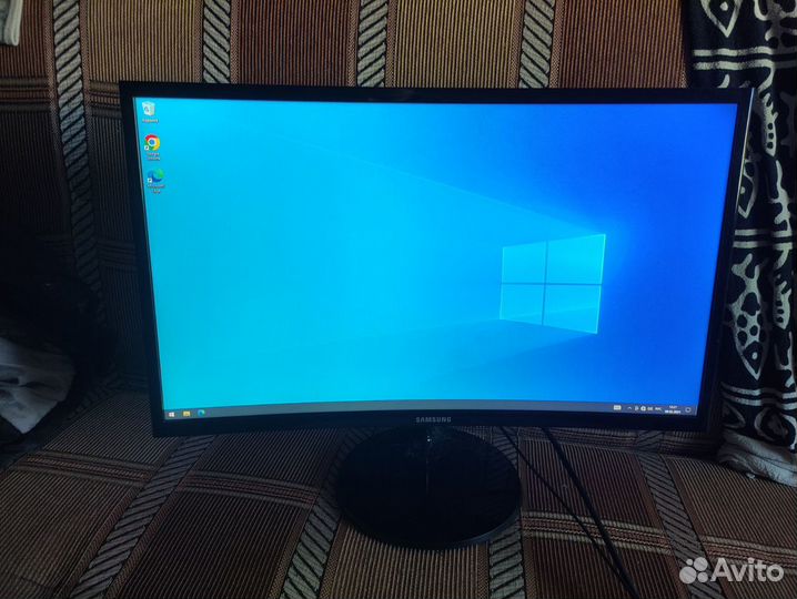 Samsung C24F390FHI