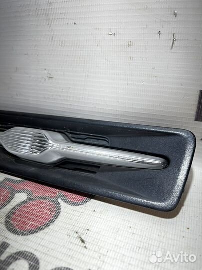 Повторитель поворотника левый Киа Рио 3