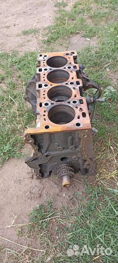 Блок двигателя
