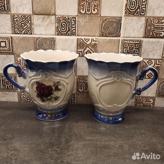 Чайник и 3 чашки