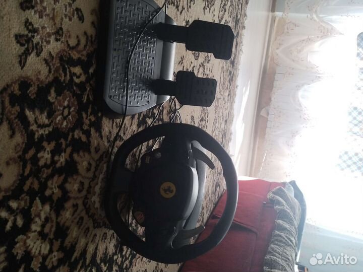 Руль thrustmaster ferrari 458 RW xbox 360