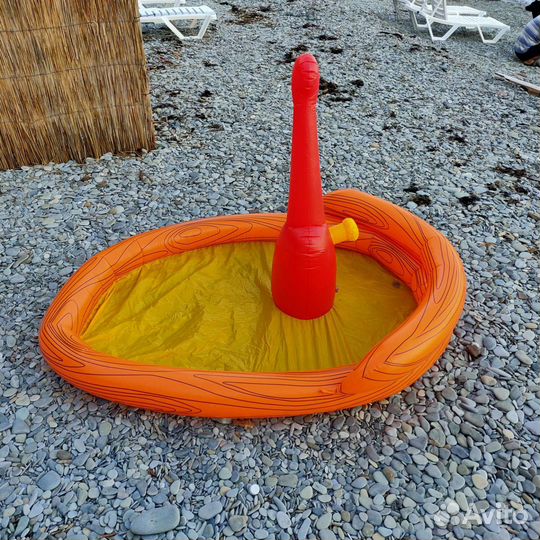 Детский надувной бассейн