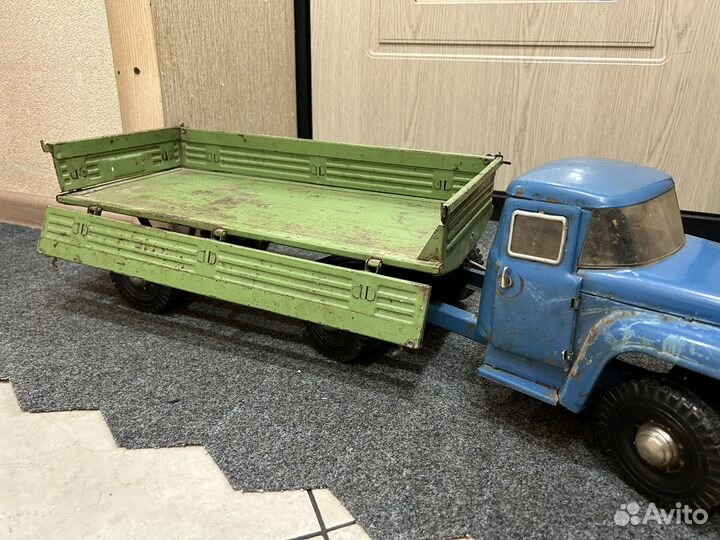 Игрушка ЗИЛ 130 азлк (СССР)