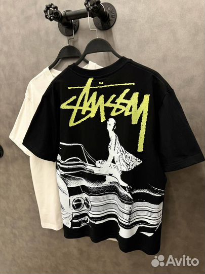 Оверсайз футболка Stussy