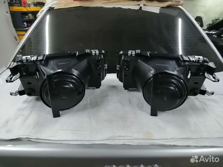 Фары передние на Ауди 80 Б3 Depo новые Левая Права