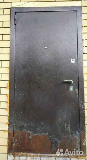Дверь входная металлическая